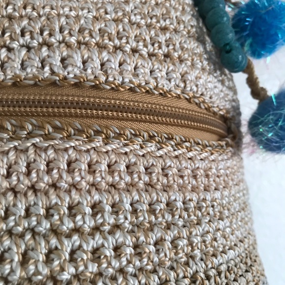 The Zak back pack medium to large, tan and blue🌷🌷 - Picture 4 of 4